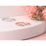 Prsten třemi zirkony srdíčkem Marco Rose Gold, Zlatá