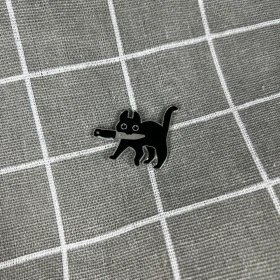 Pinarna.cz Černá kočička s nožem