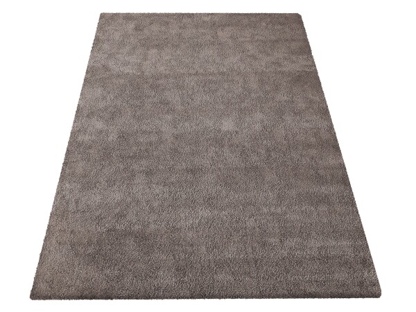 DumDekorace Moderní huňatý koberec v hnědé barvě