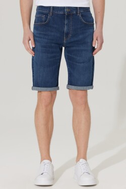 AC&Co Altınyıldız Classics Slim Fit Slim Fit Cotton Flexible Denim Shorts.