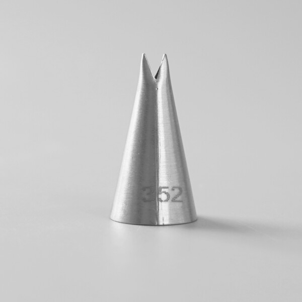 Cake star trezírovací špička č.352