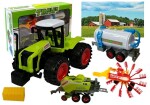 Mamido Traktor se třemi přívěsy sklízení sena zelený