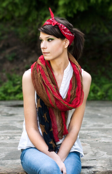 Dámský šátek bandana Art Of Polo 13014 Classic Rebel grey 55x55 cm