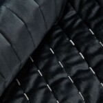 DumDekorace Prošívaný sametový přehoz na postel černé barvy Šířka: 220 cm | Délka: 240cm Šířka: 220 cm | Délka: 240cm