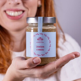 Ženšen v medu Hmotnost: 380 g