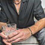 Luxusní pánský náramek Antonio Gold - onyx, zlatý hematit, Černá 20 cm