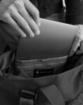 Klättermusen Baggi Bag 22L Raven