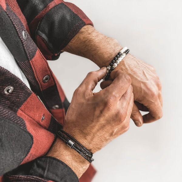 Pánský korálkový náramek Joel Gold - 6 mm bílý Howlit a černý Onyx, Bílá/čirá 23 cm