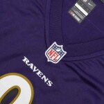 Nike Dámský dres Baltimore Ravens NFL Lamar Jackson #8 Game Velikost: XL