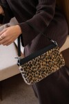 Kabelka Reisenthel Mini Pouch Leo fake fur