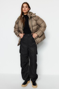 Trendyol Mink Oversize vodoodpudivý nafukovací kabát kapucí
