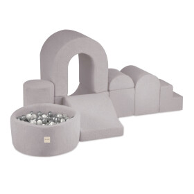 PLUSH NEST PLUSH NEST Hrací hrad s bazénem a 150 míčky šedý beránek