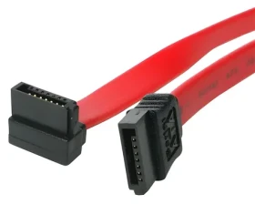 StarTech SATA červený / Kabel / SATA 7-pin - SATA 7-pin / úhlový / 0,46 m (SATA18RA1)