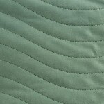 DumDekorace Zelený velurový přehoz s vlnitým prošíváním Šířka: 220 cm | Délka: 240 cm