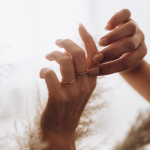 LUNICA Stříbrný prstýnek KLID ROSE Velikost prstenu: 9 (EU: 59-61) 0616_9