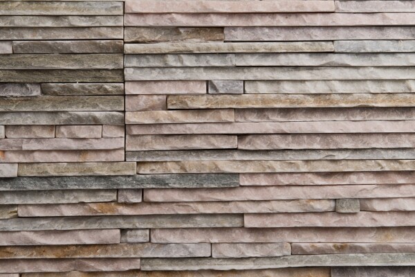 Kamenný obklad za kamna 60x15cm štípaný křemenec růžový CKOK615PL