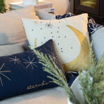 Räder Vyšívaný polštář Night Sky 45 × 45 cm, žlutá barva, textil