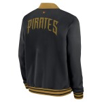 Nike Pánská bunda Pittsburgh Pirates MLB City Connect 2026 Authentic Dugout Bomber Velikost: L