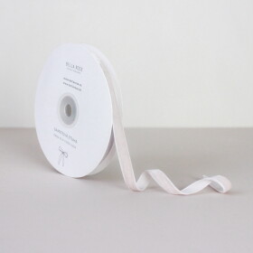 Bella Rose Sametová stuha 1 cm – Taupe (10 m), béžová barva, textil