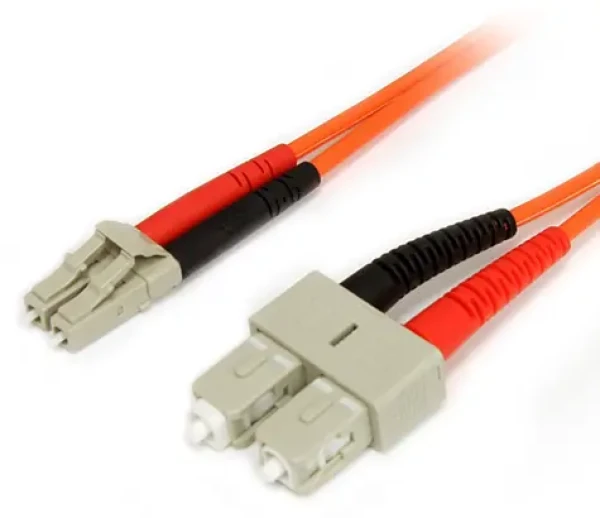 StarTech optický patch kabel LC-SC 3 m oranžová / Kabel / -20 až 60 °C (FIBLCSC3)