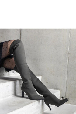 Boty na podpatku model 205779 Solea 40