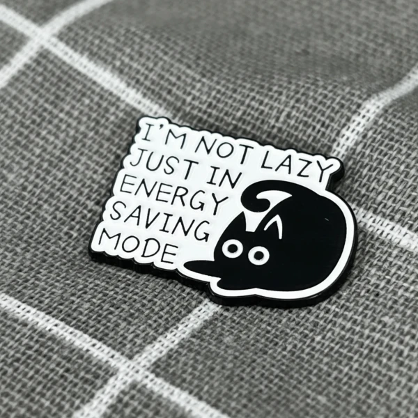 Pinarna.cz Černá kočka- I’m not lazy, just in energy saving mode / Nejsem líný/á, jen jsem v úsporném režimu