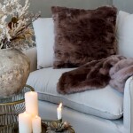 Chic Antique Polštář z umělé kožešiny Antique Chocolate 50 x 50 cm, hnědá barva, textil