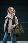 Taška přes rameno Reisenthel Moonbag Cord dark matcha