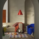 Broste Stropní lampa Skirt Pumpkin Orange, červená barva, kov