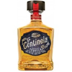 Centinela REPOSADO Tequila 38% 0,7 l (holá lahev)