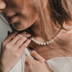 Luxusní perlový náhrdelník Debora - barokní perly, Stříbrná 42 cm + 5 cm (prodloužení) Bílá