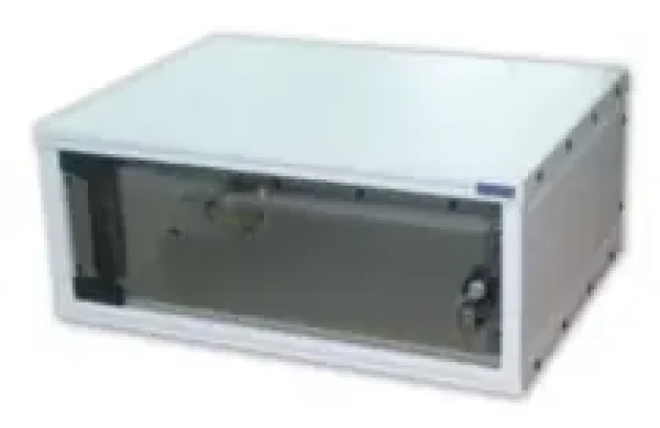 Triton 19" rozvaděč jednodílný 6U/400mm, celoskleněné dv (RBA-06-AS4-XAX-A1)
