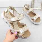 Pohodlné sandály na suchý zip Rieker W RKR691 beige 40