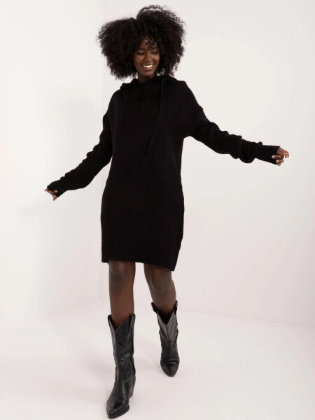 Černé úpletové šaty s kapucí (0582) odstíny černé uni velikost