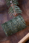 Chic Antique Jutový provázek 50 m – Olive / Gold thread, zelená barva