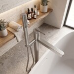 REA - Volně stojící baterie Grace Brush Nickel REA-B2238