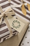 Ib Laursen Balicí papír Brown Stripes – 5 m, hnědá barva, papír