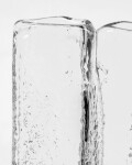 House Doctor Skleněná váza Zuri Clear 31 cm, čirá barva, sklo