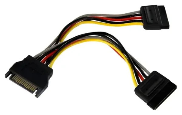 StarTech SATA Power Y Splitter černá / Napájecí kabel / SATA 15-pin 2x SATA 15-pin / 0,15 m (PYO2SATA)