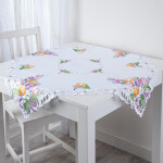 Středový ubrus s výšivkou BAREVNÉ TULIPÁNY 85 x 85 cm