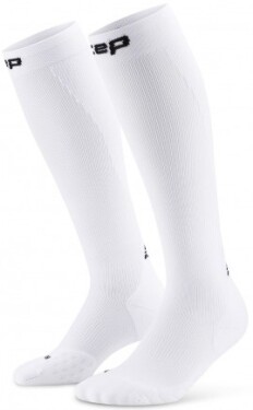 CEP Core Run Socks Tall 5.0 běžecké podkolenky pánské ice blue - CEP pánské běžecké kompresní podkolenky 5.0 - white Velikost: V (45-50 cm obvod lýtka)