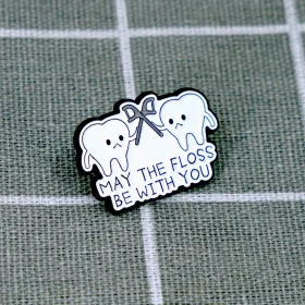 Pinarna.cz Dva zuby - May the floss be with you / Ať tě provází mezizubní niť