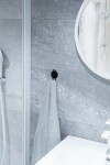 Nástěnný samolepící háček černý AWD Interior 1663 AWD02091663