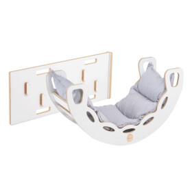 PLUSH NEST PLUSH NEST Dřevěné houpátko Mini 4v1 se stěnou na lezení, skluzavkou a polštářem (světle šedé / bílé)