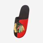 FOCO Pánské pantofle Chicago Blackhawks Team Logo Staycation Slipper Velikost: EU
