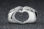 Elenys stříbrný přívěsek Uzavřená láska