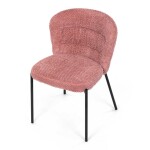 Židle jídelní, růžová látka, černé kovové nohy.