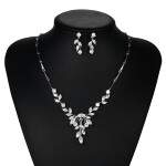 Souprava šperků Swarovski Elements Marcy, Bílá/čirá 44 cm