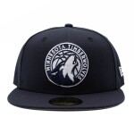New Era Pánská kšiltovka Minnesota Timberwolves NBA Navy Logo 59FIFTY Fitted Velikost: 7 3/8