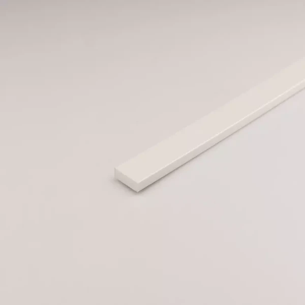 Profil plohý PVC bílý 30x1000